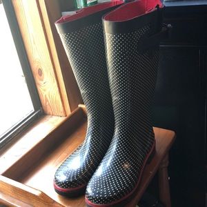 Rain boots